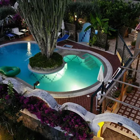 アパートホテル Giardino Del Sole